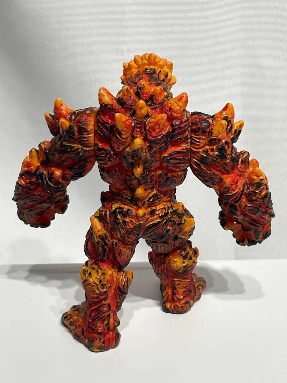 4.5” Schleich Eldrador Creatures Lava Golem figurine (#42447) Excellent Conditio